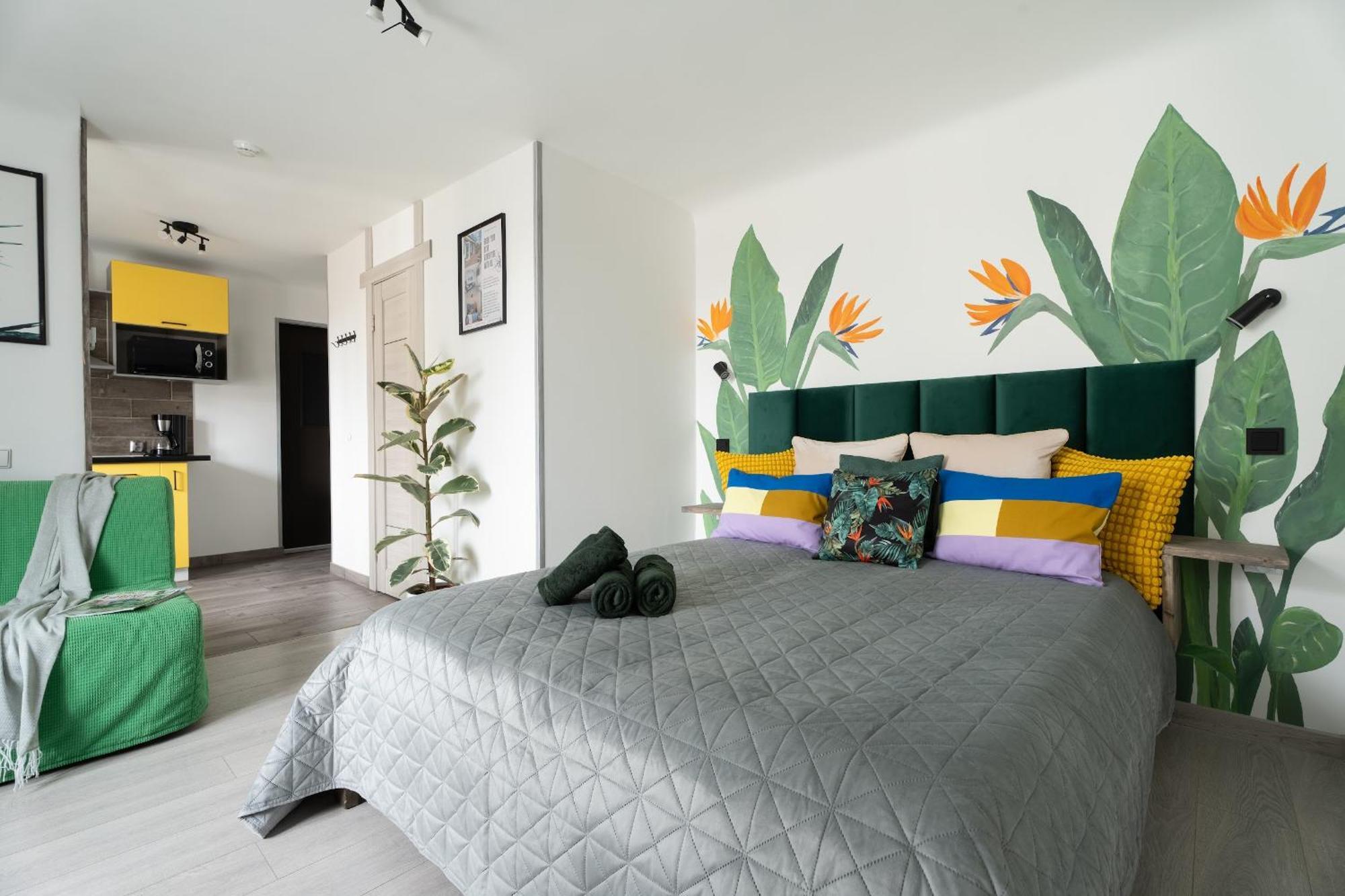 Green Garden & Private Parking Apartments With Playground Riga Luaran gambar